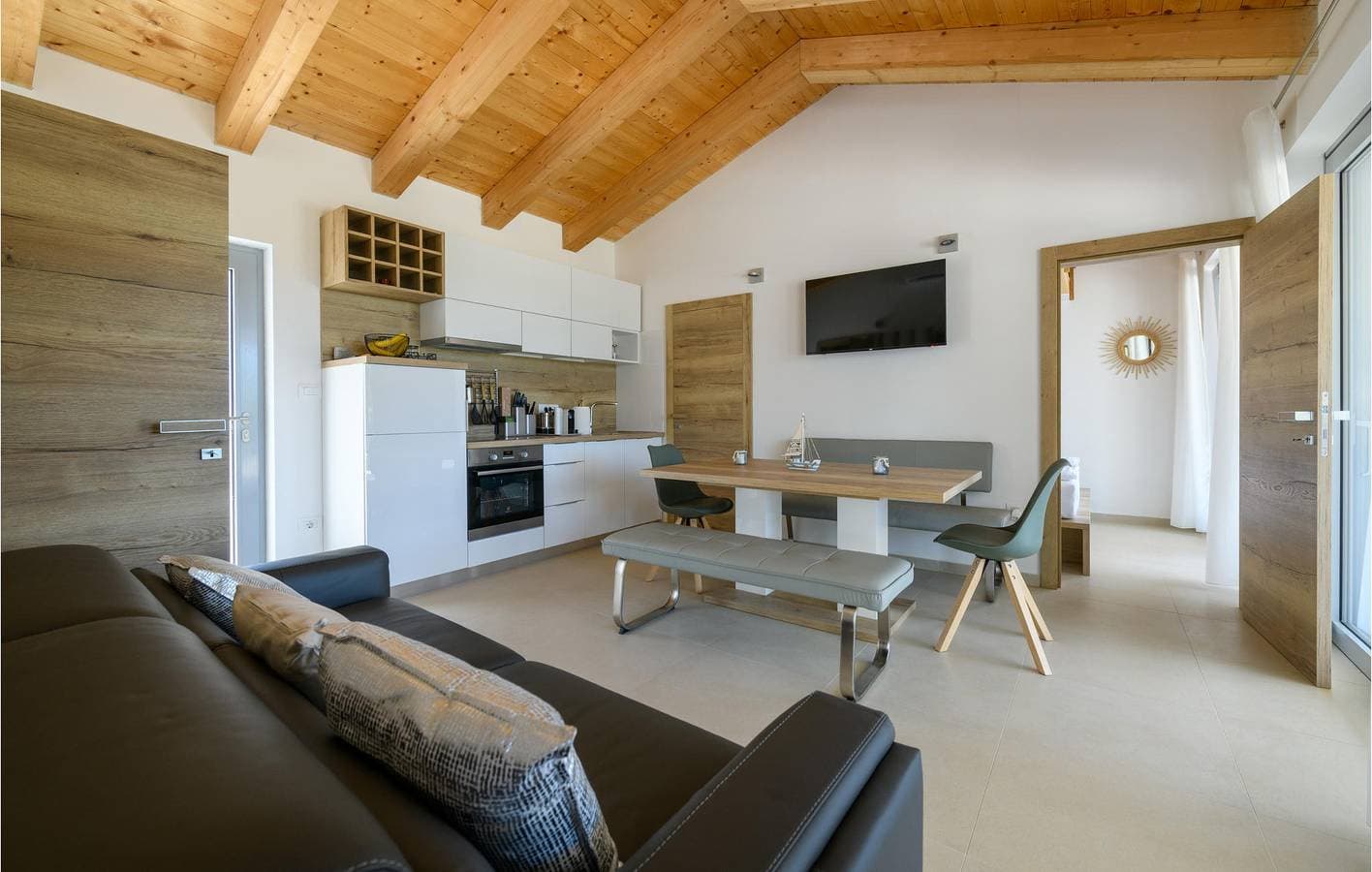 Foto 9 von 41: Gemütliche Ferienwohnung mit Terrasse, 2 km vom Strand von Fažana entfernt