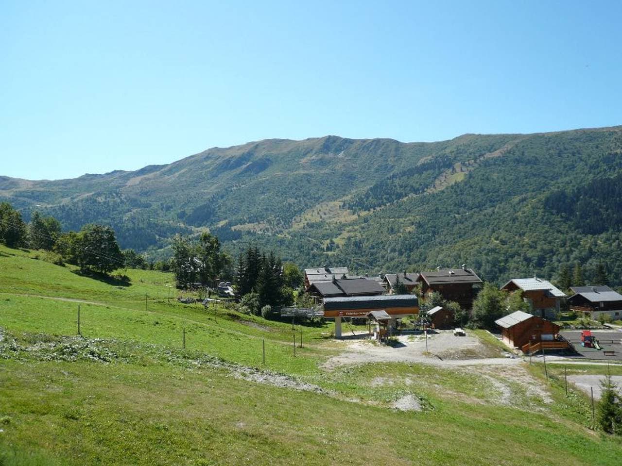 Foto 4 von 14: 3-Zimmer-Wohnung für 6 in Méribel Village, Zugang zu Pool und WLAN