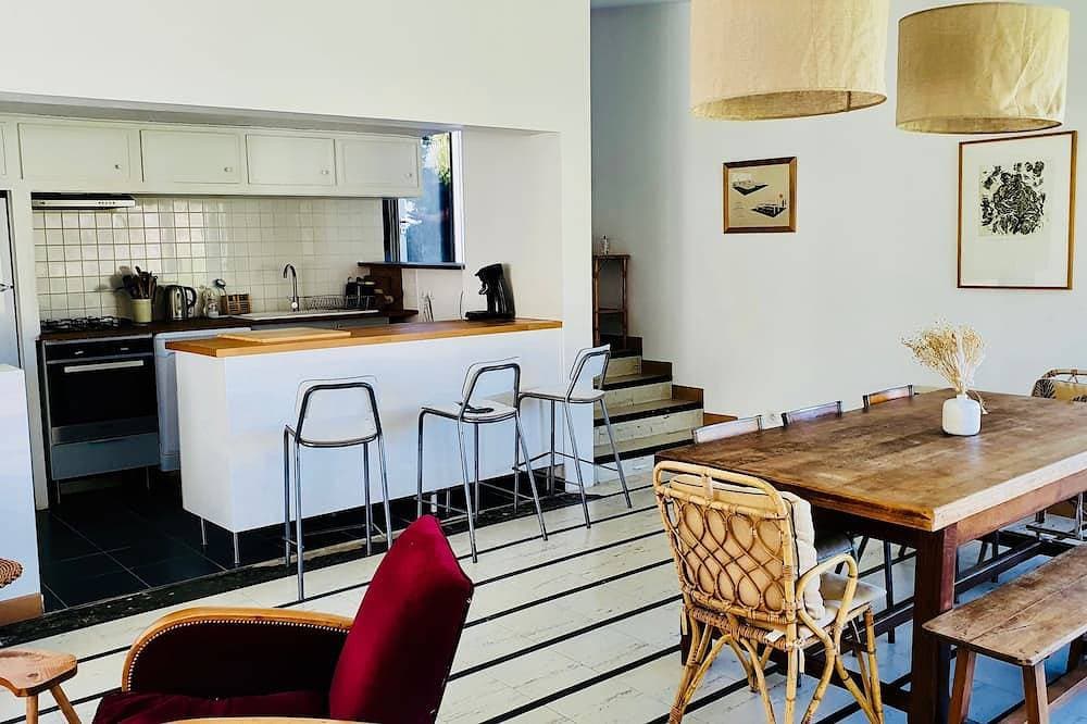 Foto 9 von 12: House with exceptional sea view and beach on foot for 7 people