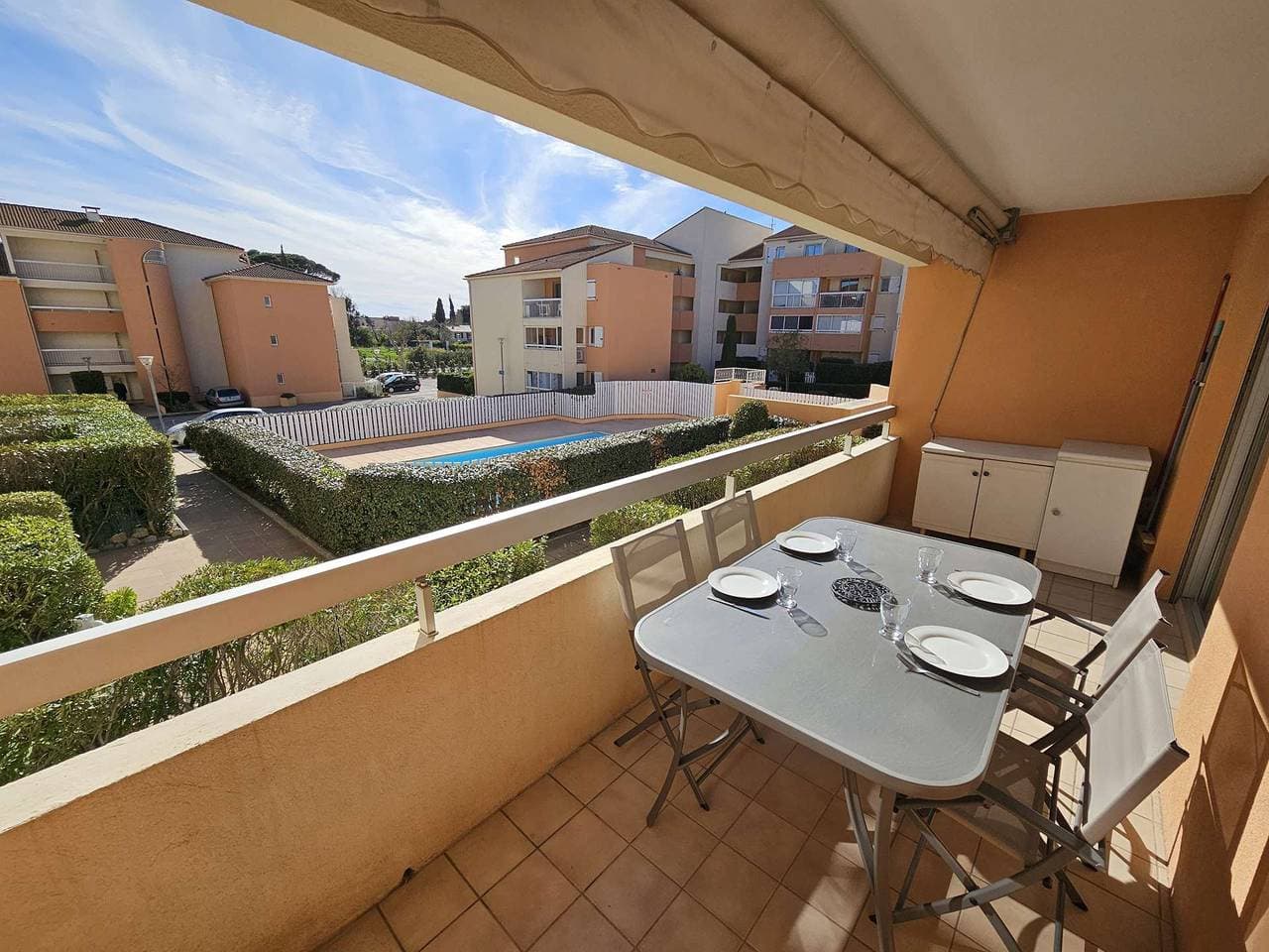 Foto 4 von 12: Swimmingpool, Balkon, Südlage, 4 Personen