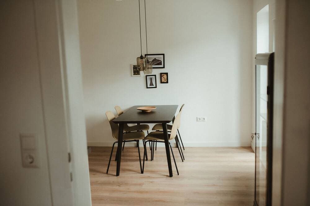 Foto 13 von 25: Hk1: renoviert, Wlan, Zentrum fußläufig, Garten, 62m², 55\" TV, Bahnhof,Luxemburg