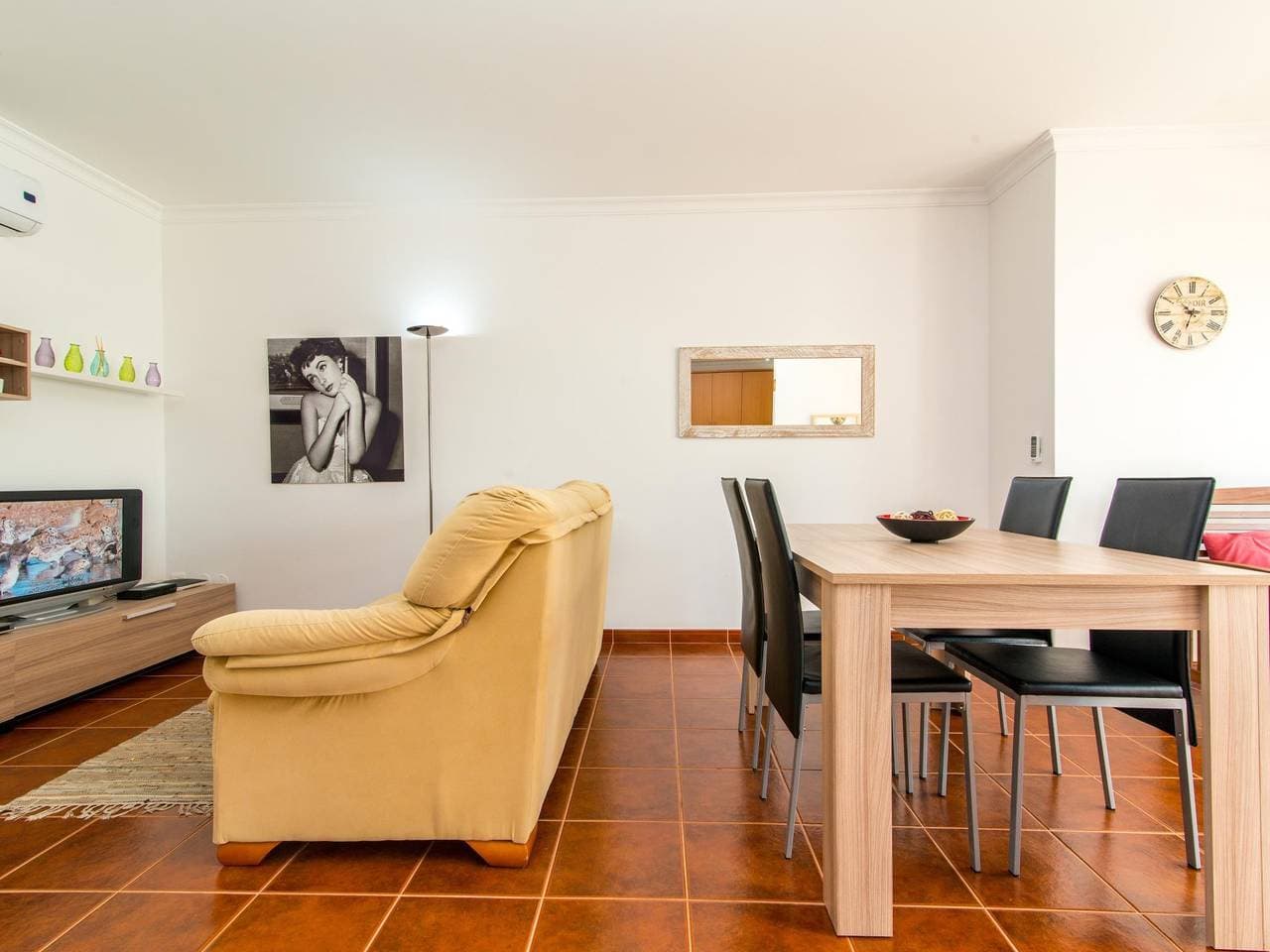 Foto 11 von 36: Ferienwohnung für 4 Personen mit Kinderpool