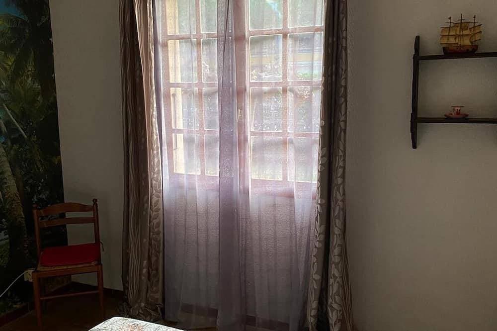 Foto 6 von 24: Appartement en rez de Chaussée de Villa en Bord de Mer, 150 m de la Plage