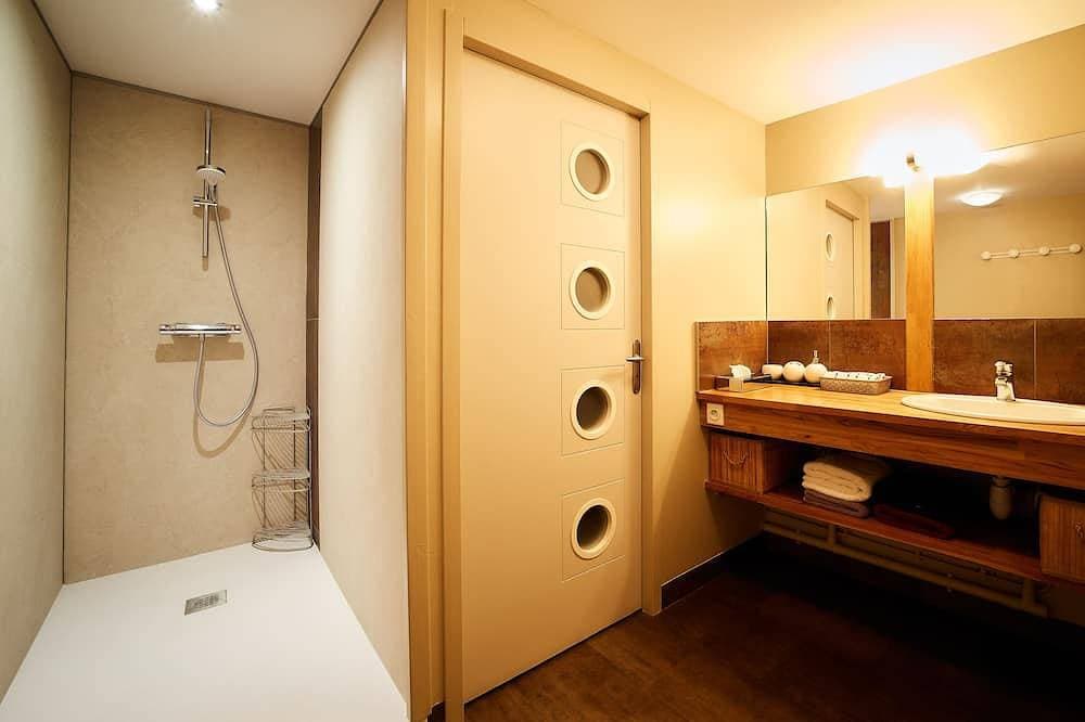 Foto 8 von 29: Le Colvert 4-Sterne möbliertes Ferienhaus mit Privatem Jacuzzi und Privater Sauna