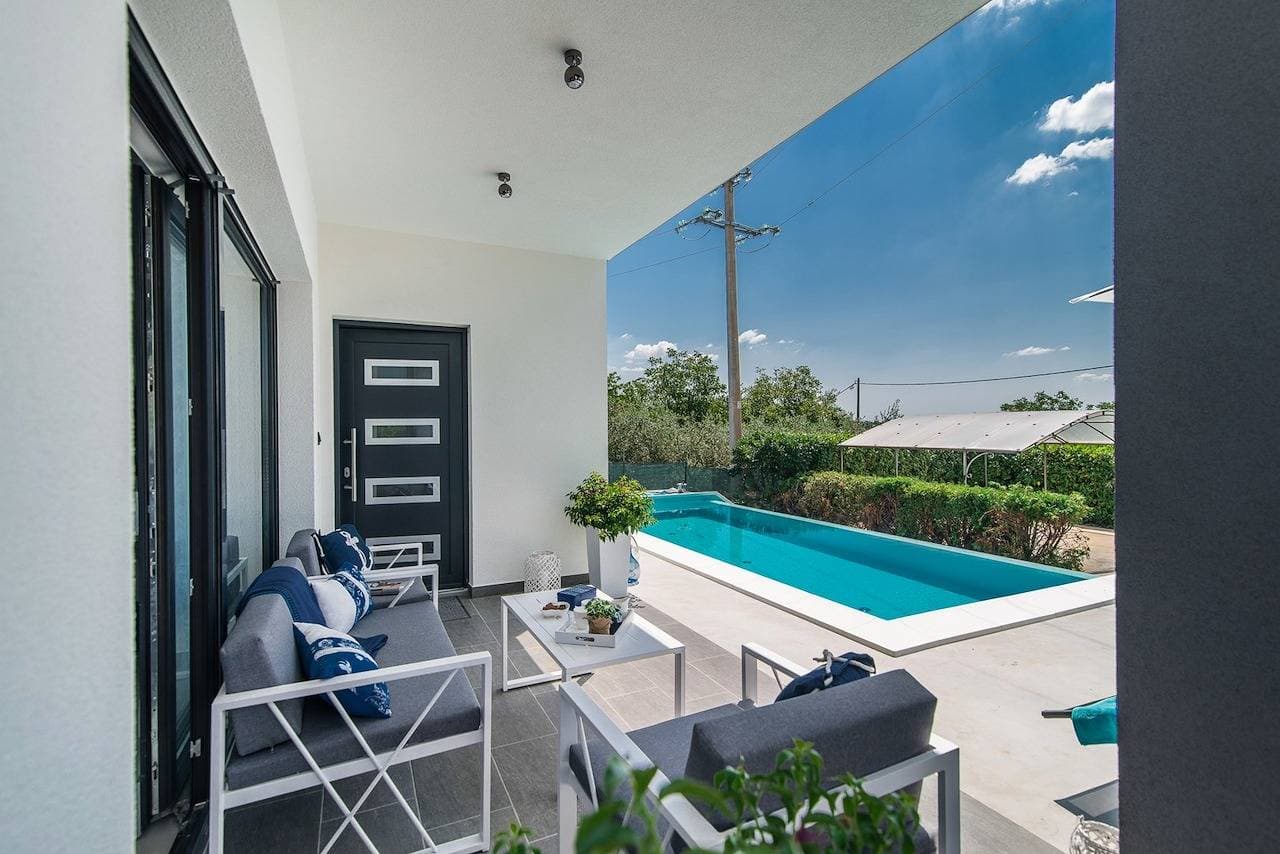 Foto 4 von 51: Villa Oleandra with Private Pool