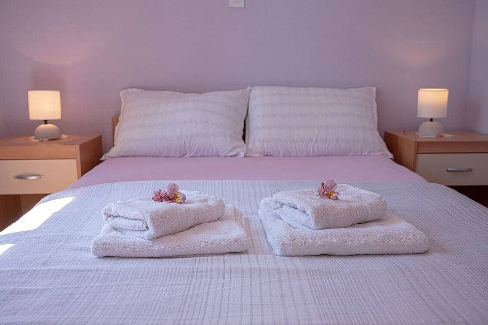 Foto 2 von 30: Seaside apartments with amazing ocean view / Terrace Apartment with ocean view