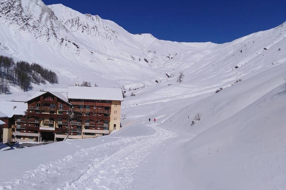 Foto 12 von 30: La Foux d Allos - am Fuße der Piste-