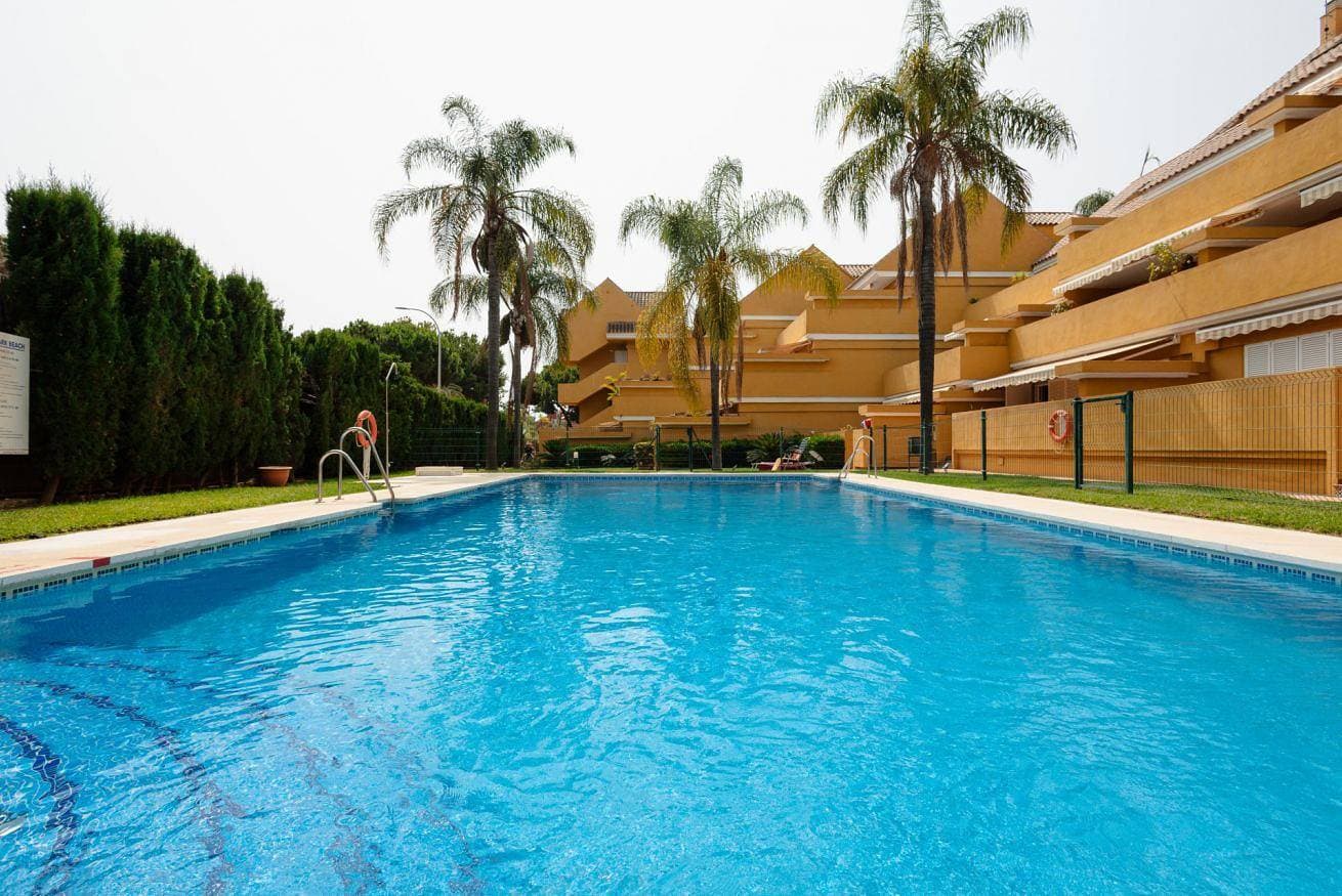 Foto 11 von 61: Wohnung, in der Nähe von Stränden, Restaurants und Supermärkten, im Marbella Park Beach, Elviria