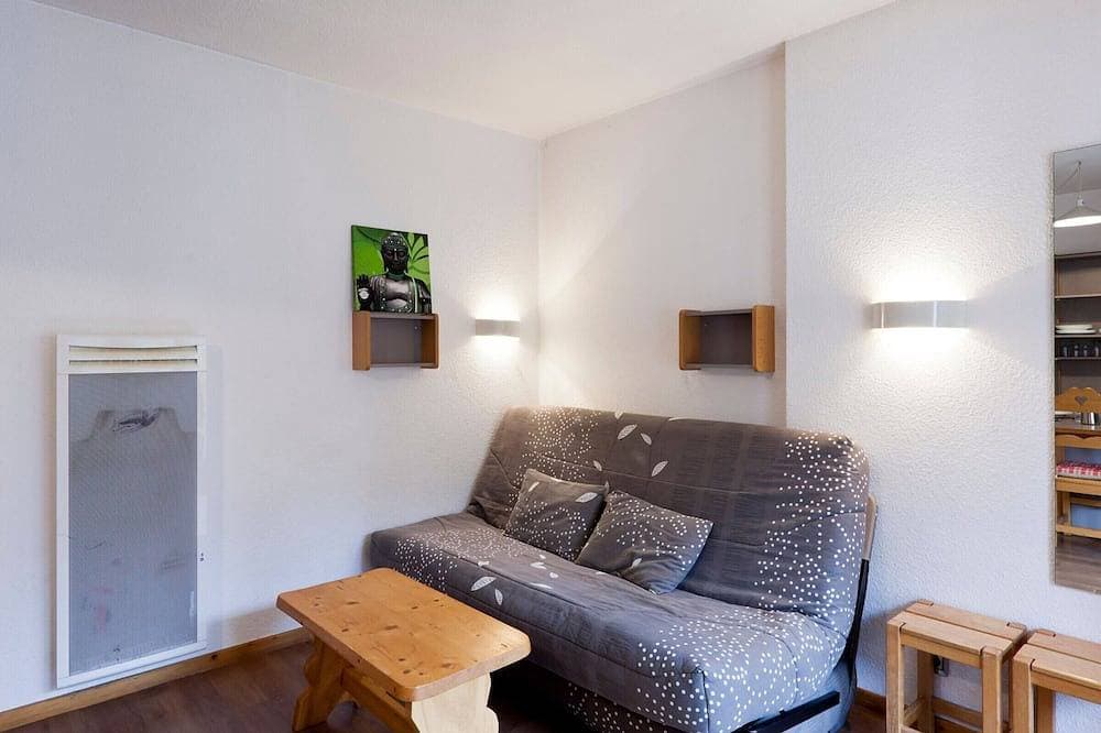 Foto 5 von 23: Gemütliches Studio mit Balkon und WiFi in Brides