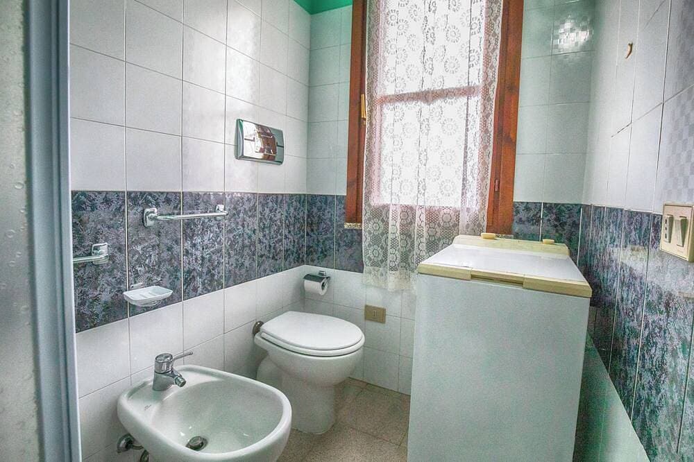 Foto 10 von 21: Comfortable House with Large Terrace Sea View - Pistis - Green Coast-Arbus