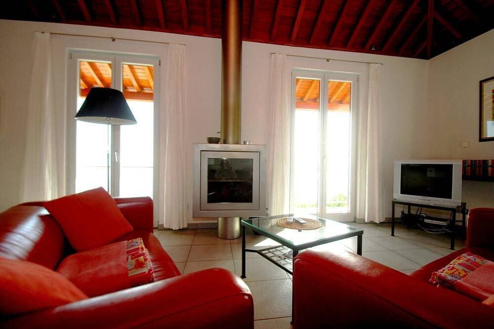 Foto 6 von 24: Ferienhaus für 4 Gäste mit 120m² in Tijarafe
