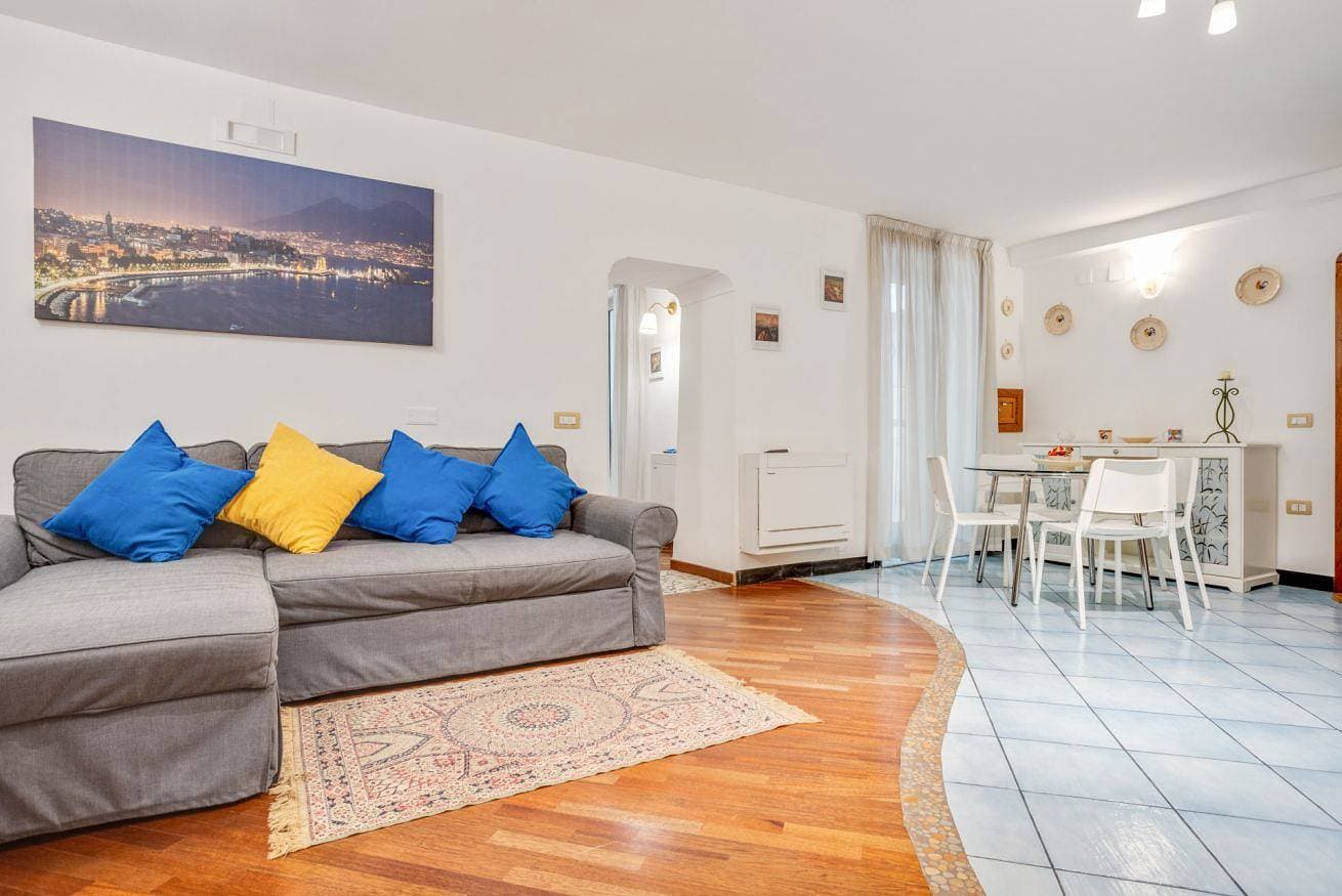 Foto 2 von 25: Ferienwohnung für 2 Personen mit Balkon/Terrasse