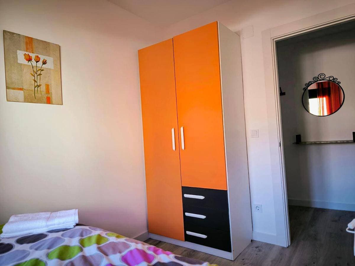 Foto 5 von 20: Three-Bedroom Apartment