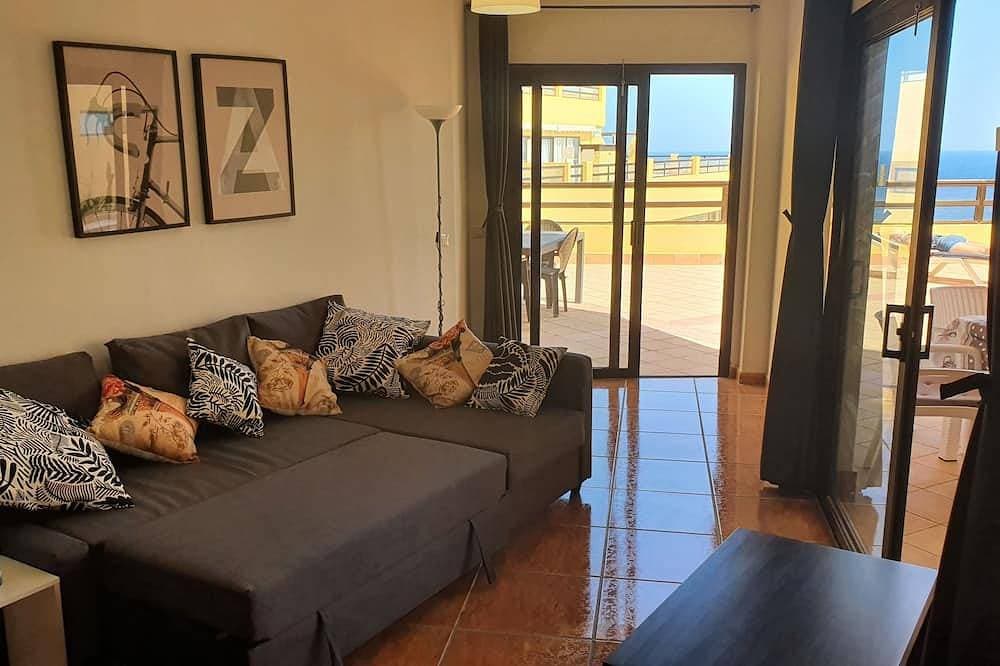 Foto 8 von 30: Immense Private Terrasse Mit Direktem Blick Auf Das Meer Und Klimaanlage, WiFi