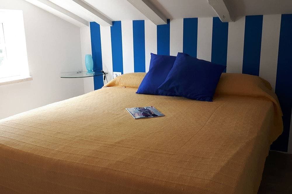 Foto 2 von 12: Penthouse penthouse by the sea Rovinj, Residenza Federica