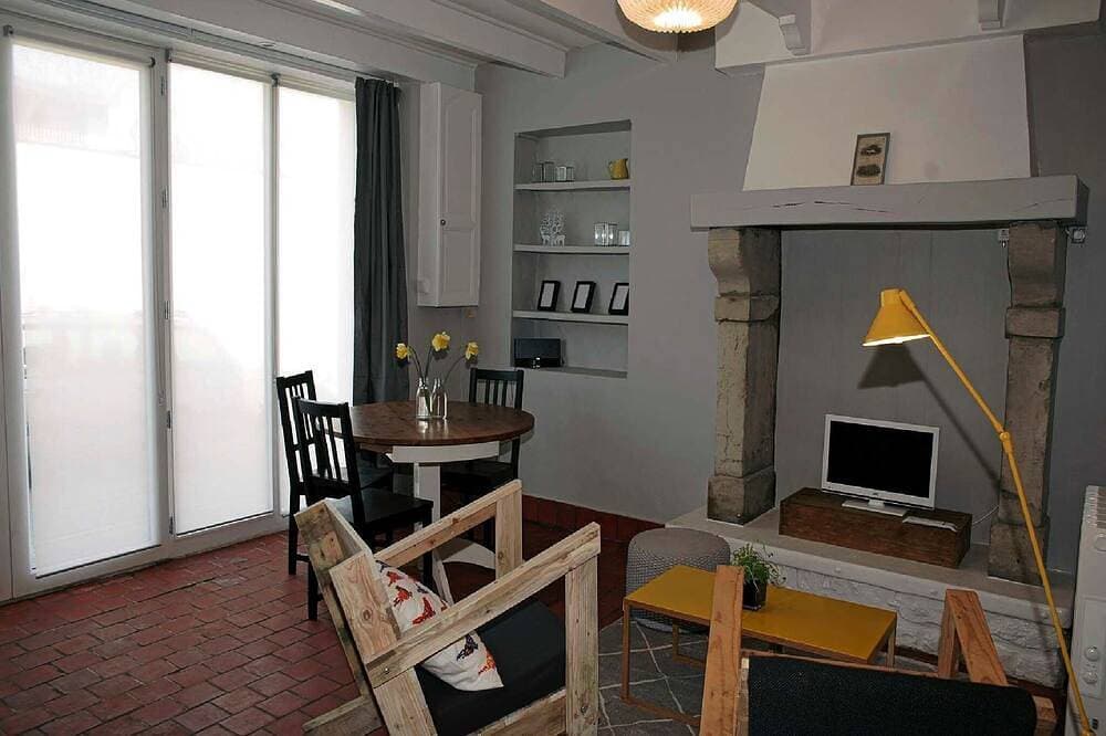 Neue Wohnung 40 m2 - idealer Lage 1 Minuten zu Fuß vom Hafen 1