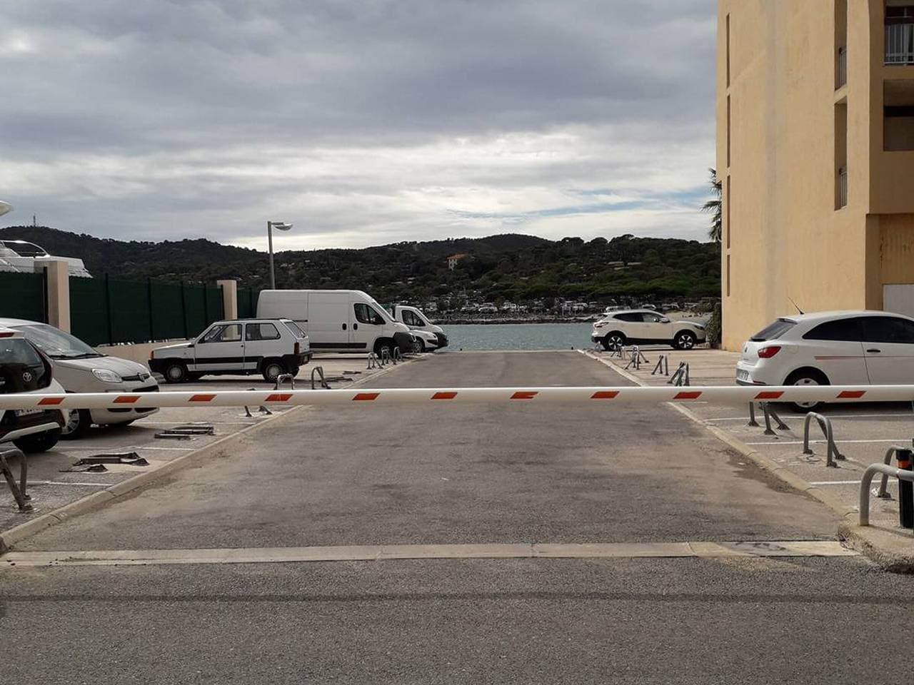Foto 13 von 24: Charmantes T2 in La Favière mit Pool und privatem Parkplatz, nahe Strände und Geschäfte