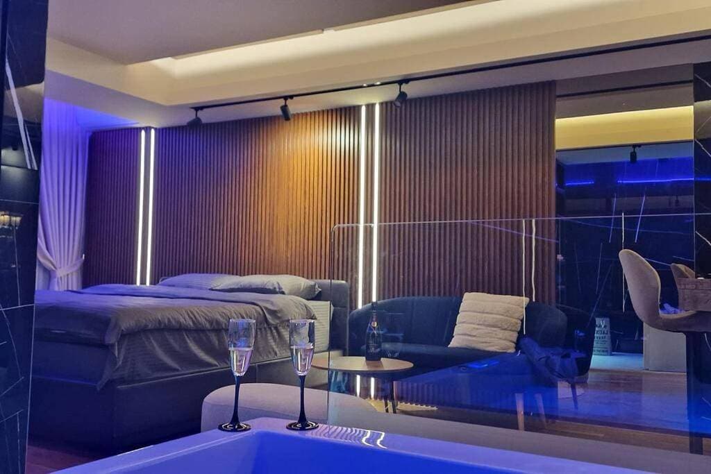 Foto 4 von 5: One-Bedroom Apartment