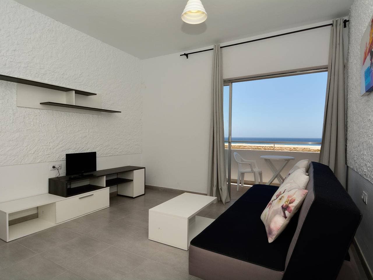 Foto 13 von 25: Apartments nur wenige Schritte von Playa del Matorral mit Terrasse und Wi-Fi