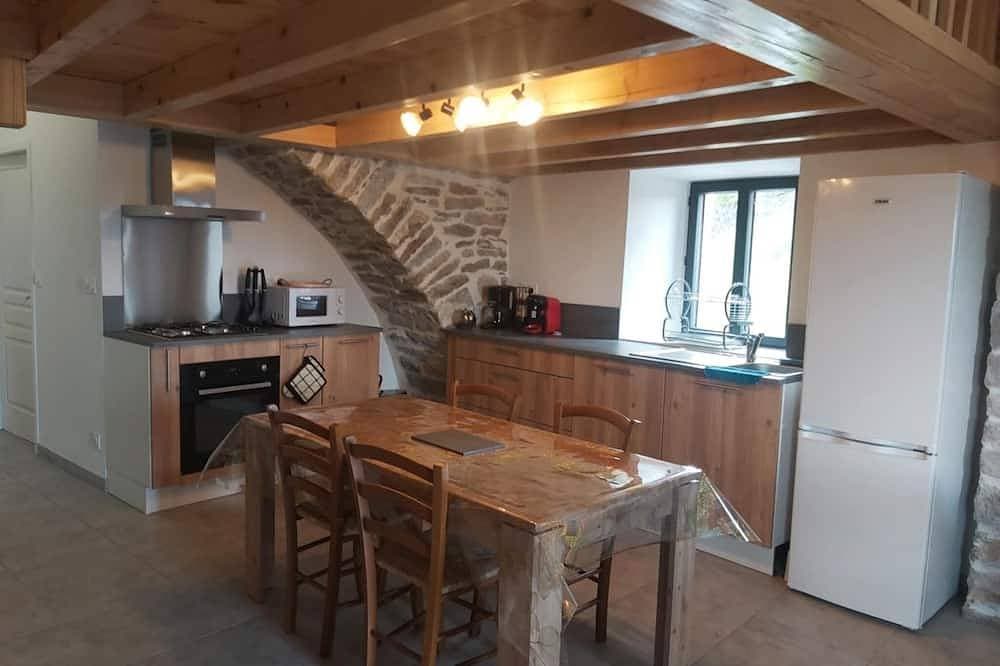Foto 10 von 14: Le P'tit Pelet, a house in the heart of the rocks