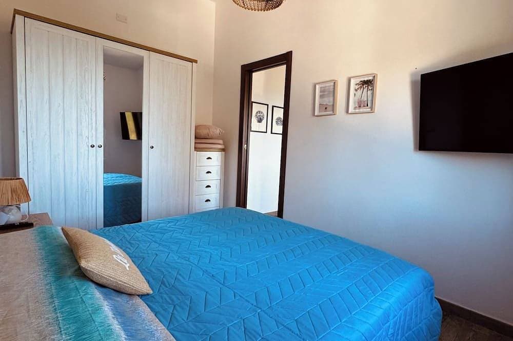 Foto 6 von 30: Nereids-The Coastal Suite. The sea one breath away from you