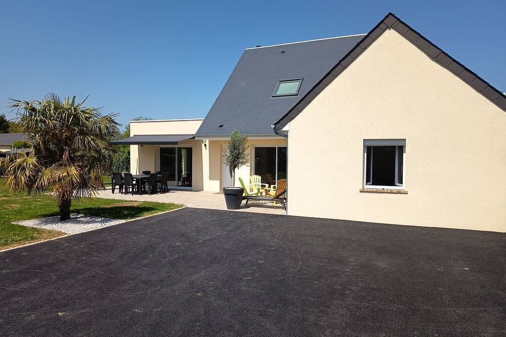 Foto 12 von 23: La maison des Laquais offers 3 bedrooms for 6 people.