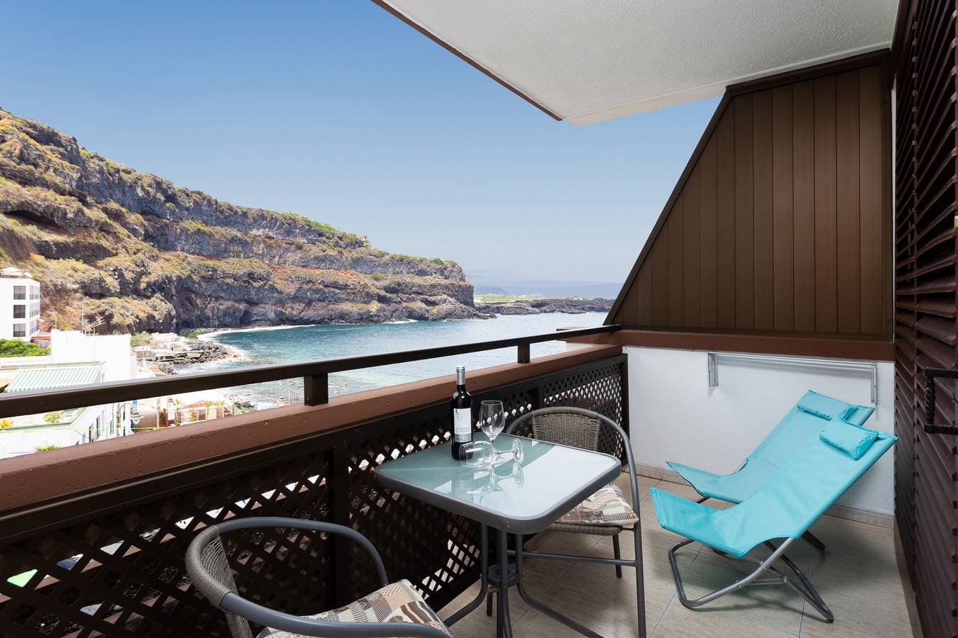 Traum-Meerblick Studio, erster Strandlinie, renoviert,WIFI gratis 1