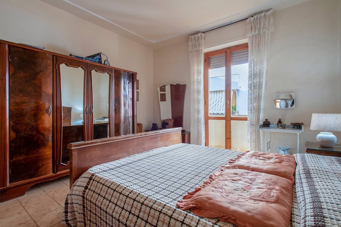 Foto 6 von 25: Ferienwohnung 'Alghero Lido A 100mt Dalla Spiaggia' mit Meerblick, Balkon und Wi-Fi