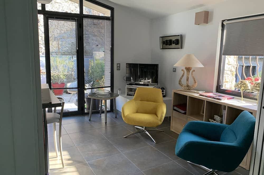 Foto 9 von 30: Cottage, in der Nähe von Aix en Provence, mit sonniger Terrasse und Springbrunnen