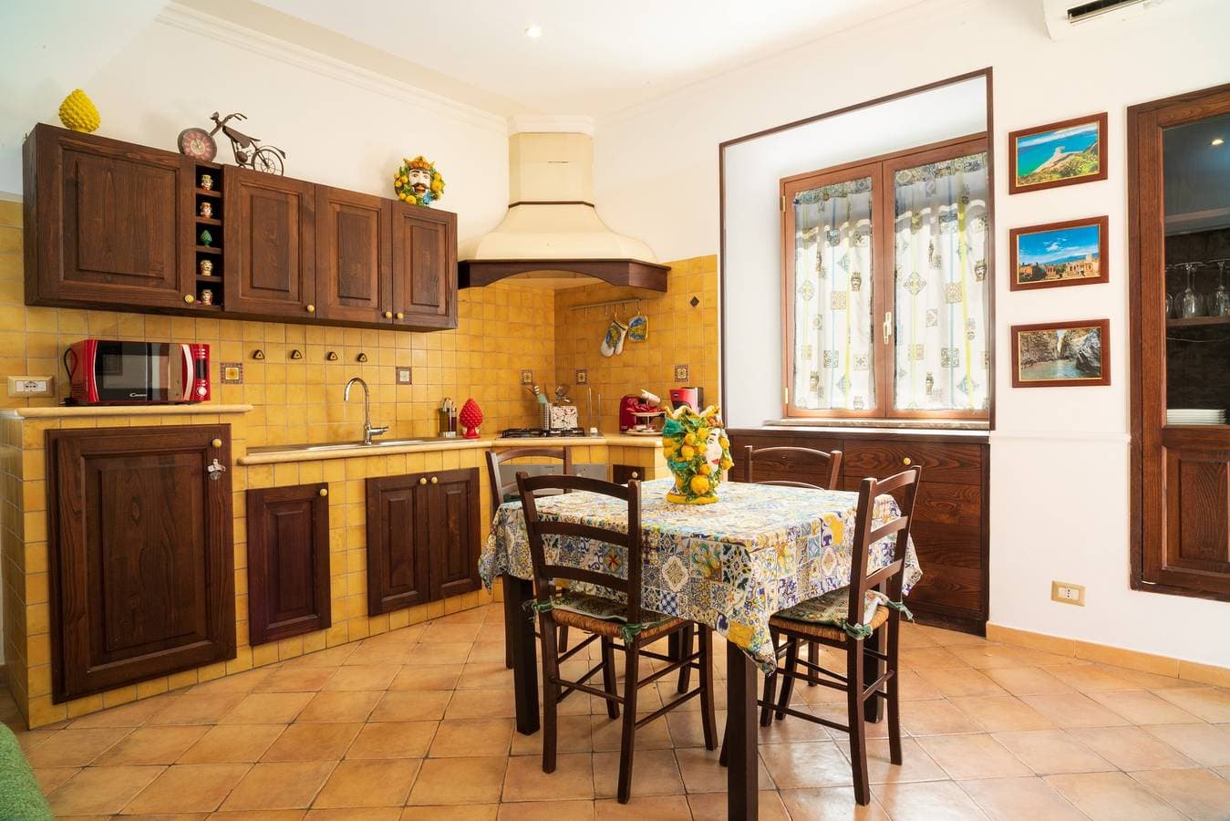 Foto 6 von 19: Ferienhaus 'Carly Taormina' mit Gemeinschaftsterrasse und WLAN