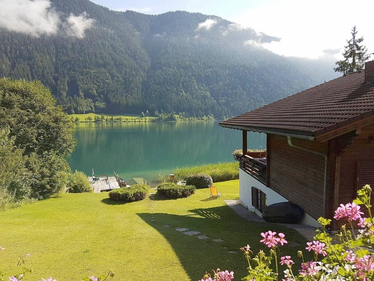 Foto 4 von 26: Apartment with Lake View