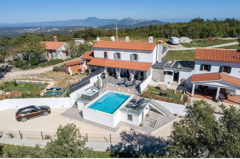 Foto 9 von 20: Villa Lulu with heated pool, sauna and hot tub