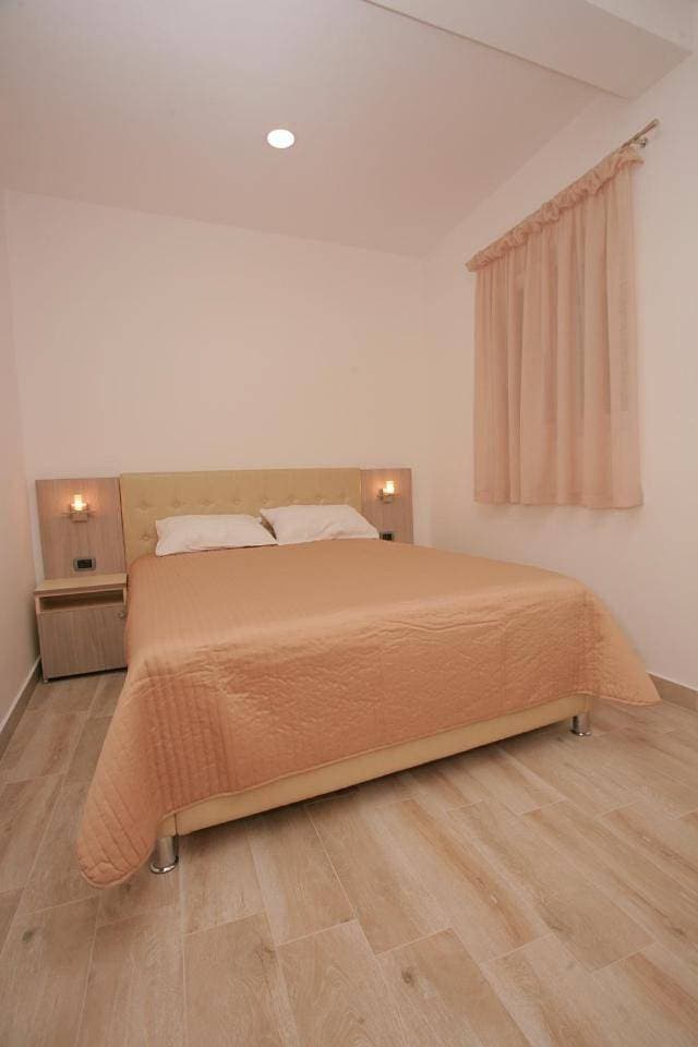 Foto 9 von 13: One-Bedroom Apartment with Balcony and Sea View