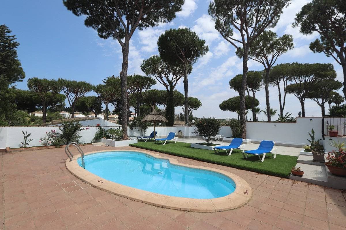 Foto 8 von 21: Casa Los Pinos Torre Roche - Andalusisches Cortijo mit viel Komfort und eingezäuntem Pool