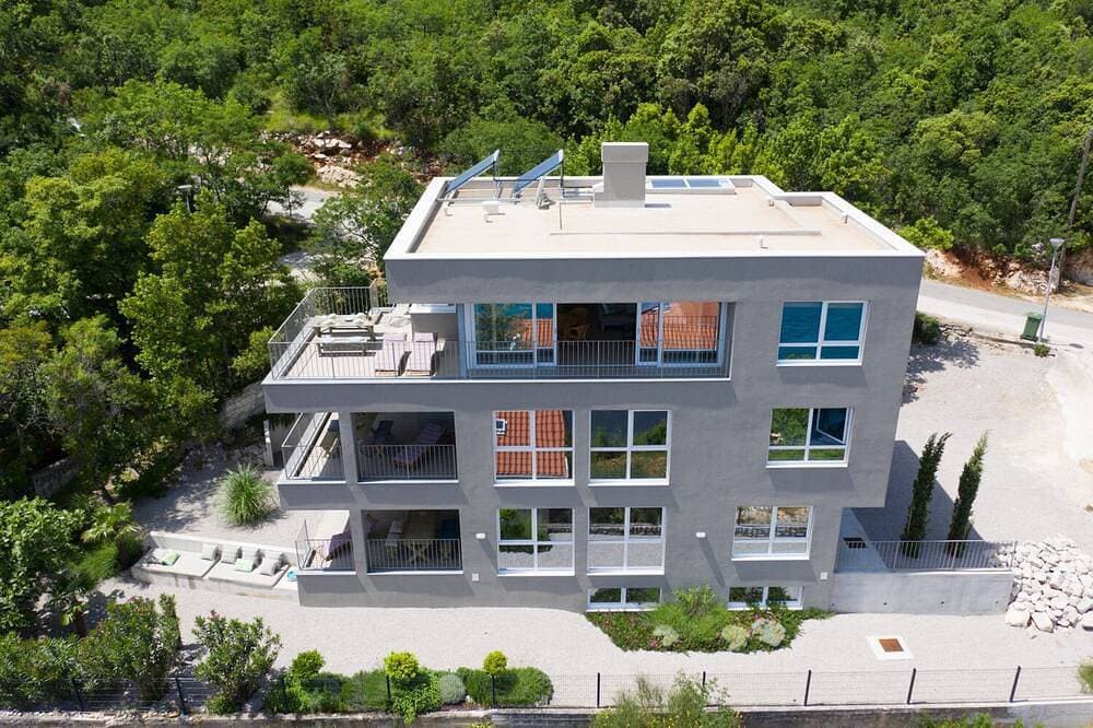 Exklusives Penthouse in Sveta Marina, Istrien-  unmittelbar am Meer 1