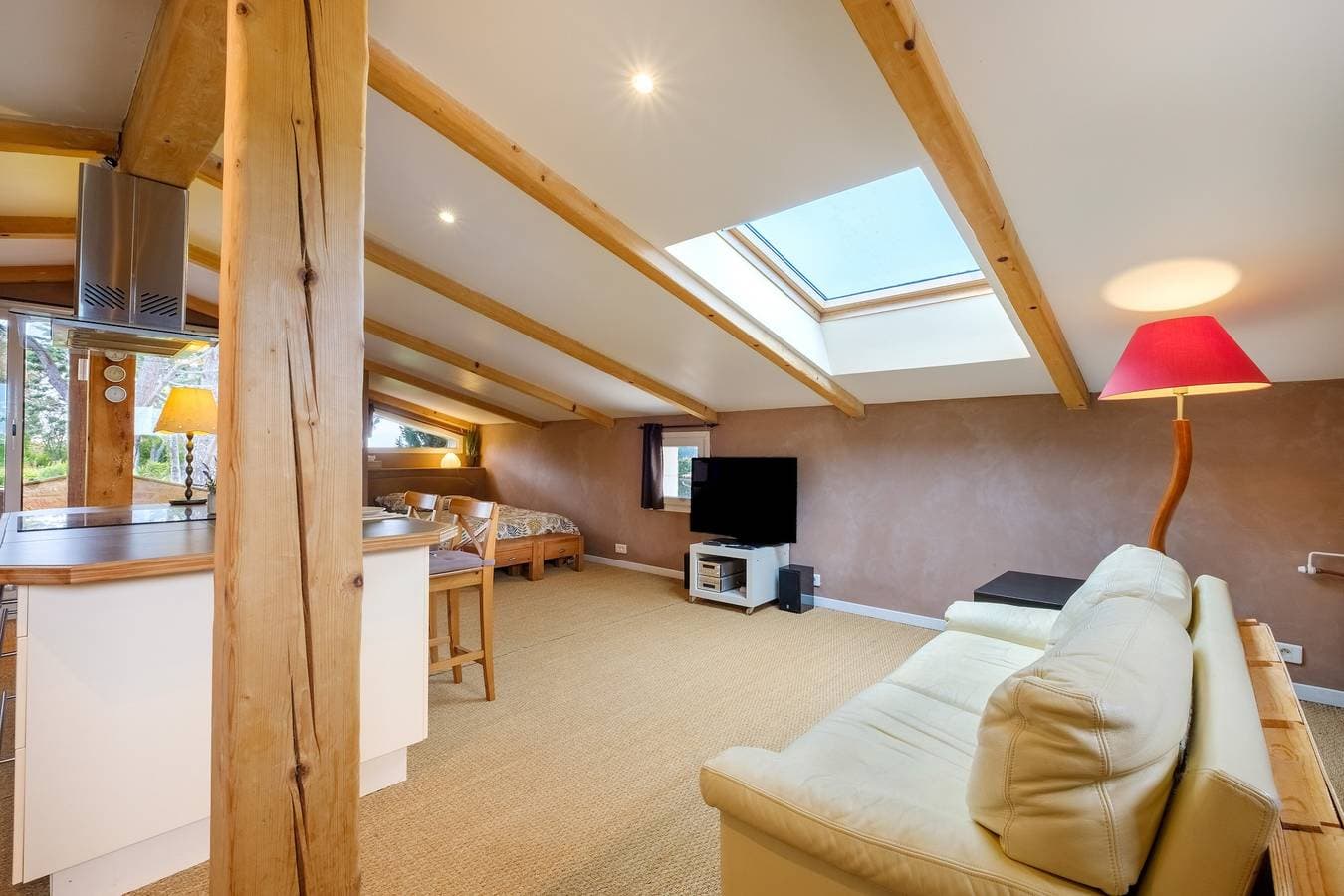 Foto 9 von 27: Loft 50m² au calme avec vue splendide piscine
