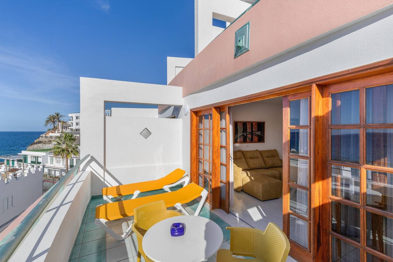 Foto 2 von 35: Apartment „Playa Delphin 205“ mit Meerblick, Balkon und WLAN