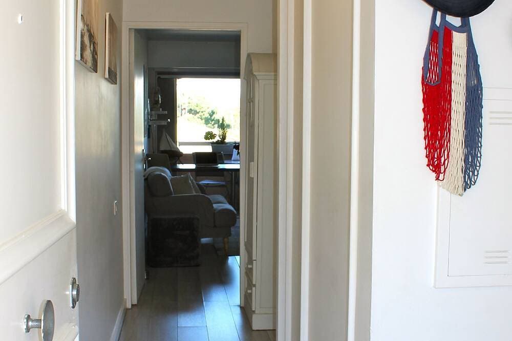 Foto 9 von 18: Studio cabine overlooking Port Vauban, min walk to old Antibes