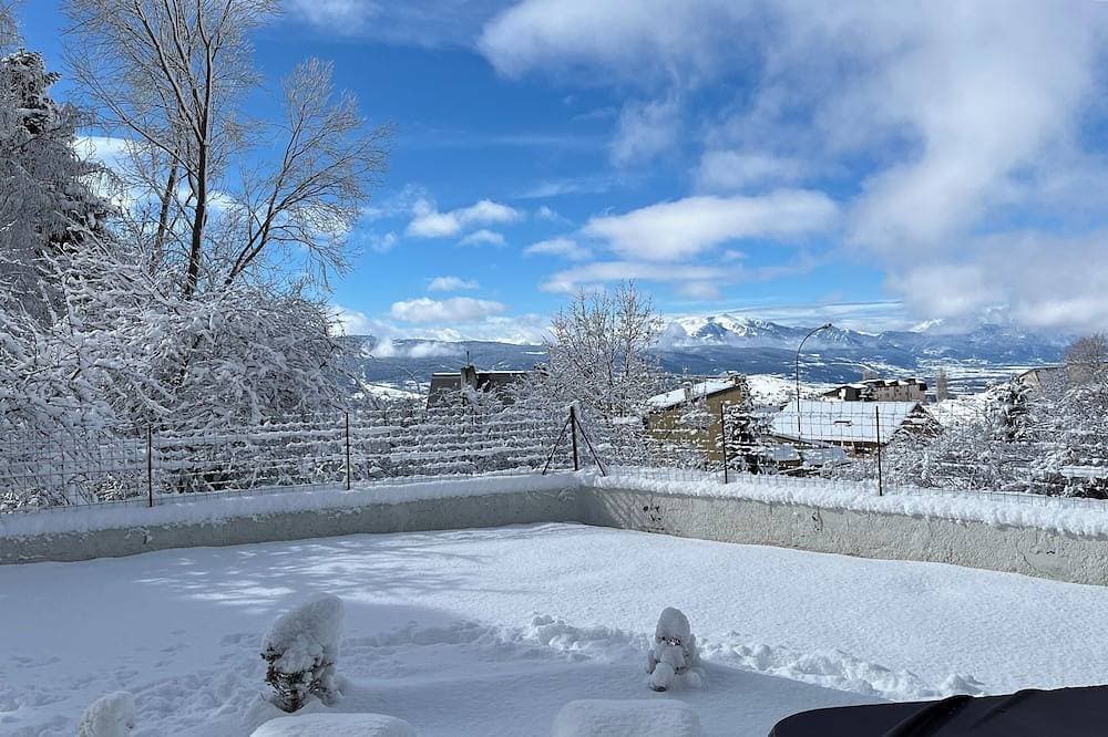 Foto 11 von 17: Can Sansa Appartement 4 Avec Jacuzzi Dans Maison Pyrénéenne