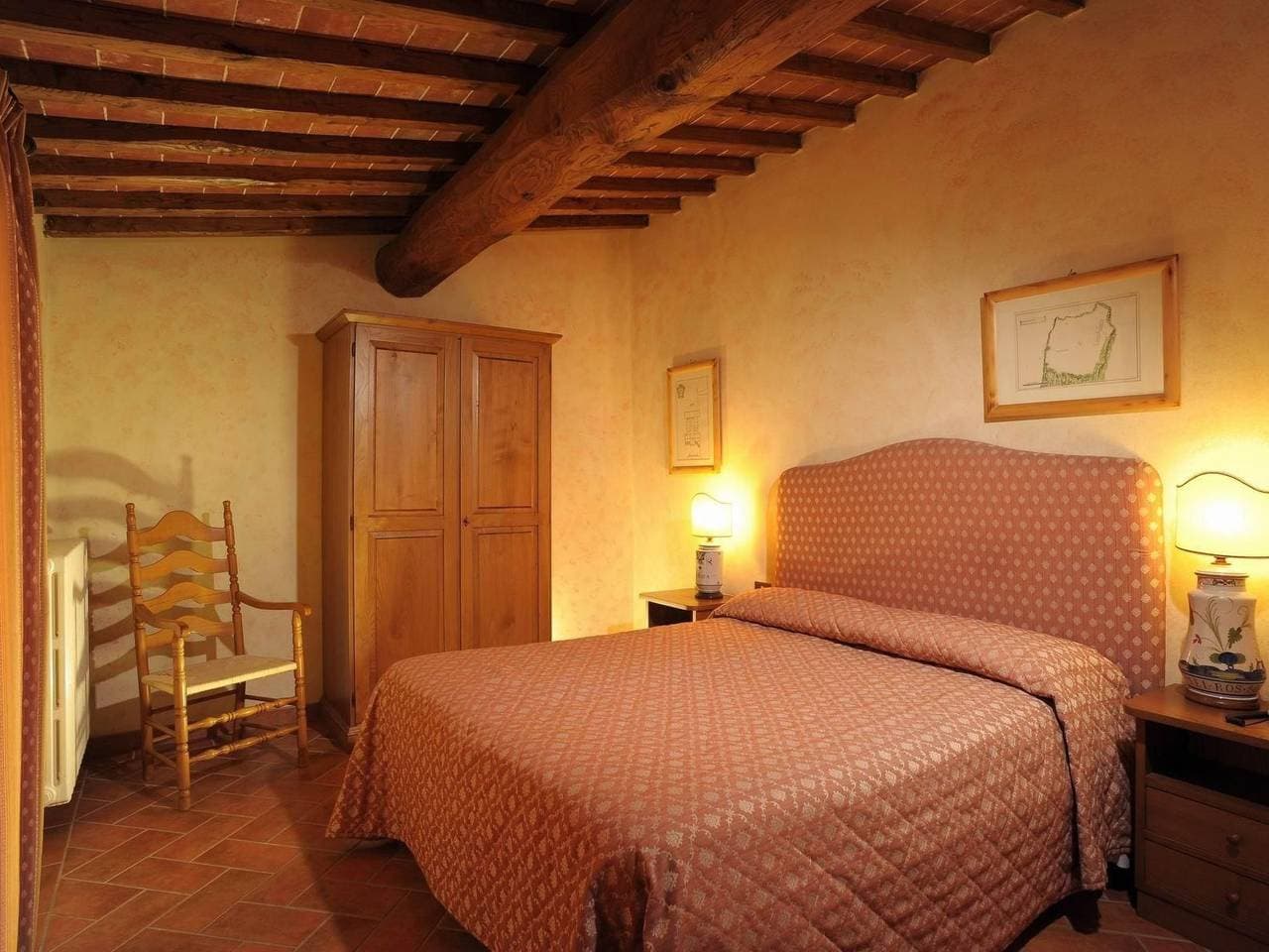 Foto 4 von 36: Unterkunft in einer Residenz mit Restaurant und