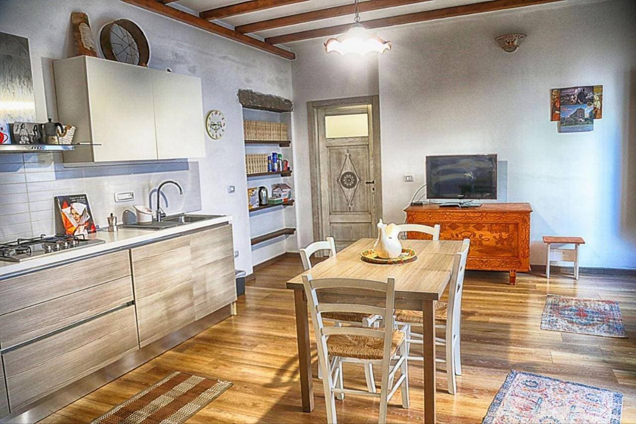 Foto 8 von 27: One-Bedroom House with Kitchen