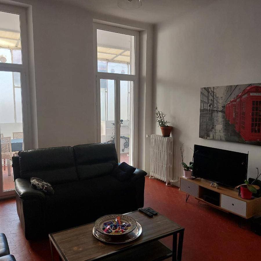 Foto 5 von 15: Two-Bedroom Apartment