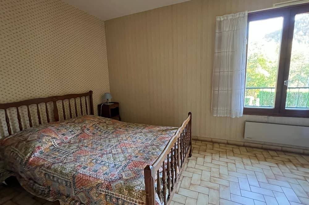 Foto 4 von 10: Doppelhaushälfte mit Garten, Bergblick, privater Terrasse und WLAN