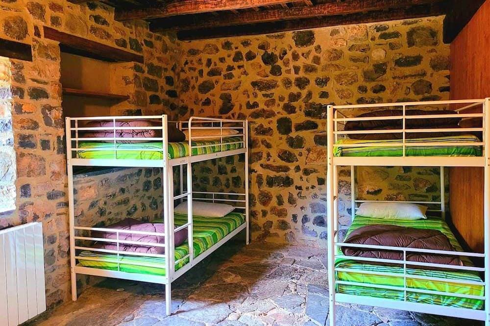 Foto 6 von 30: Das Hotel liegt in einem besonderen Pla D'Inter��s Natural, in der Nähe von Olot