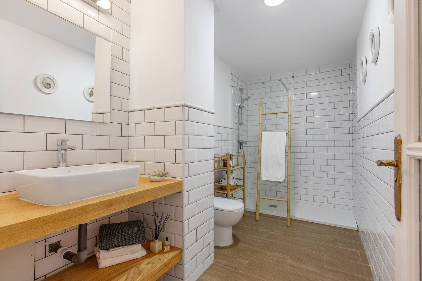 Foto 10 von 25: Urlaub 'Nomad Retreat' mit privater Terrasse, privatem Garten und Wi-Fi