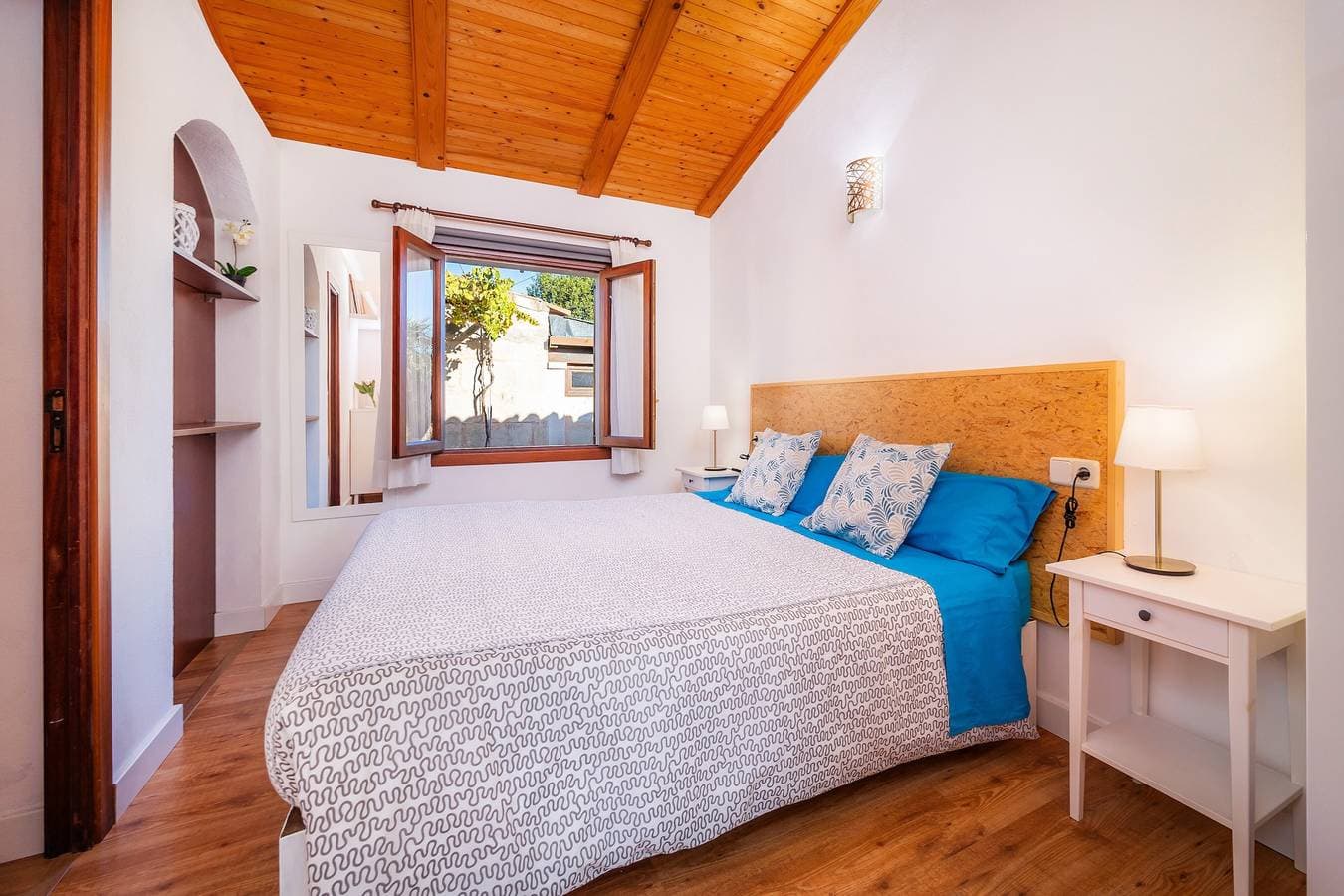 Foto 13 von 35: Finca 'S'Hostalet' mit Bergblick, privatem Pool und Wi-Fi