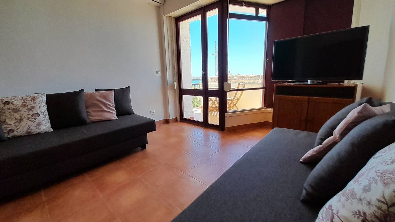 Foto 7 von 25: Ferienwohnung für 4 Personen mit Meerblick