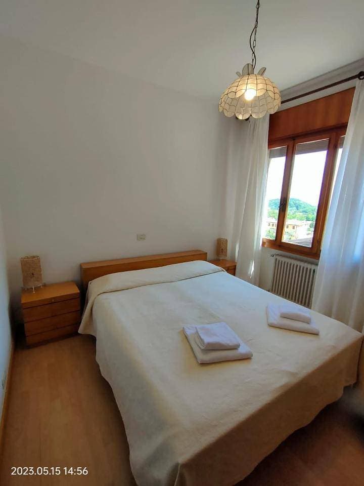 Foto 9 von 9: Standard Double Room