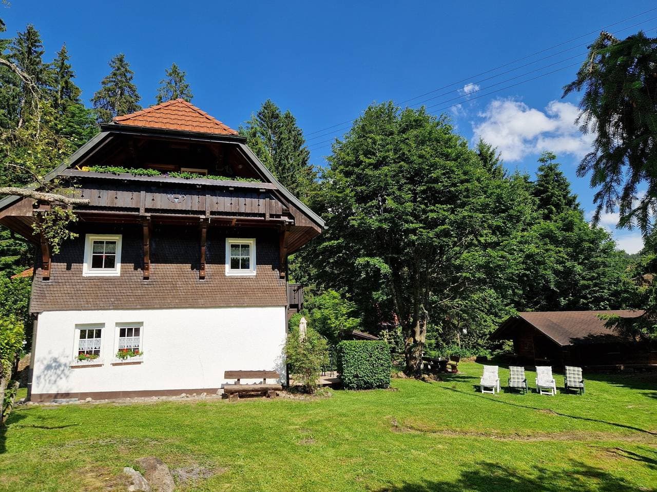 Foto 11 von 25: Einzimmerapartment 'Zehntstüble' mit Gemeinschaftsgarten und WLAN