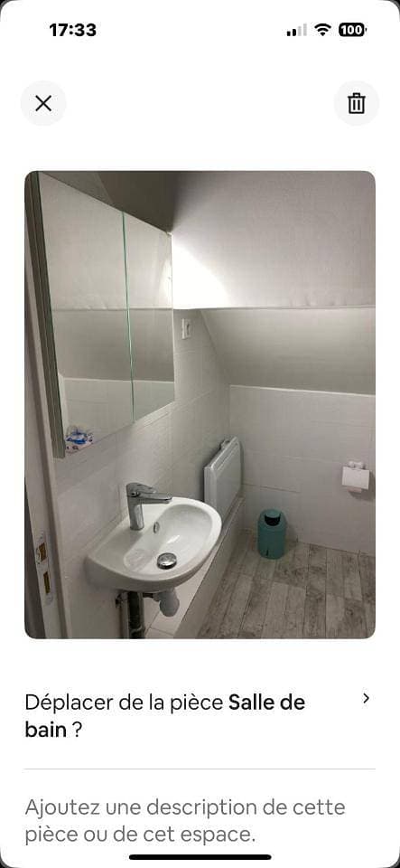 Foto 12 von 13: Double Room with Private Bathroom